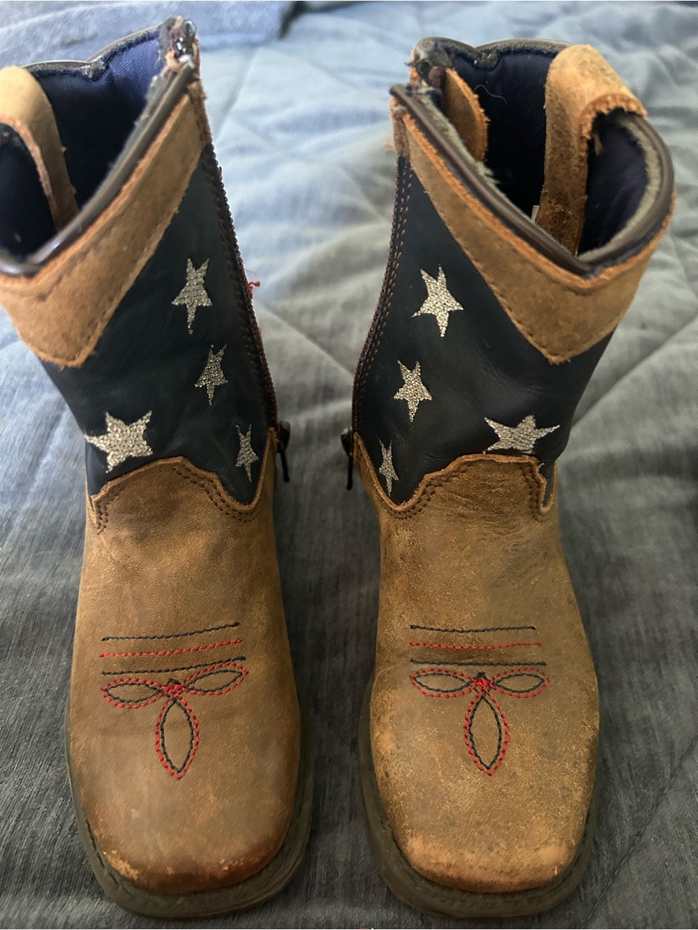 Kids Western Star Pull-On Boots in Brown and Navy